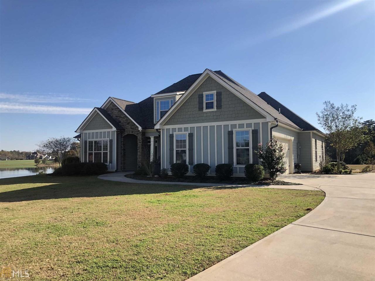 68 Canoe Dr - Photo 2 of 36