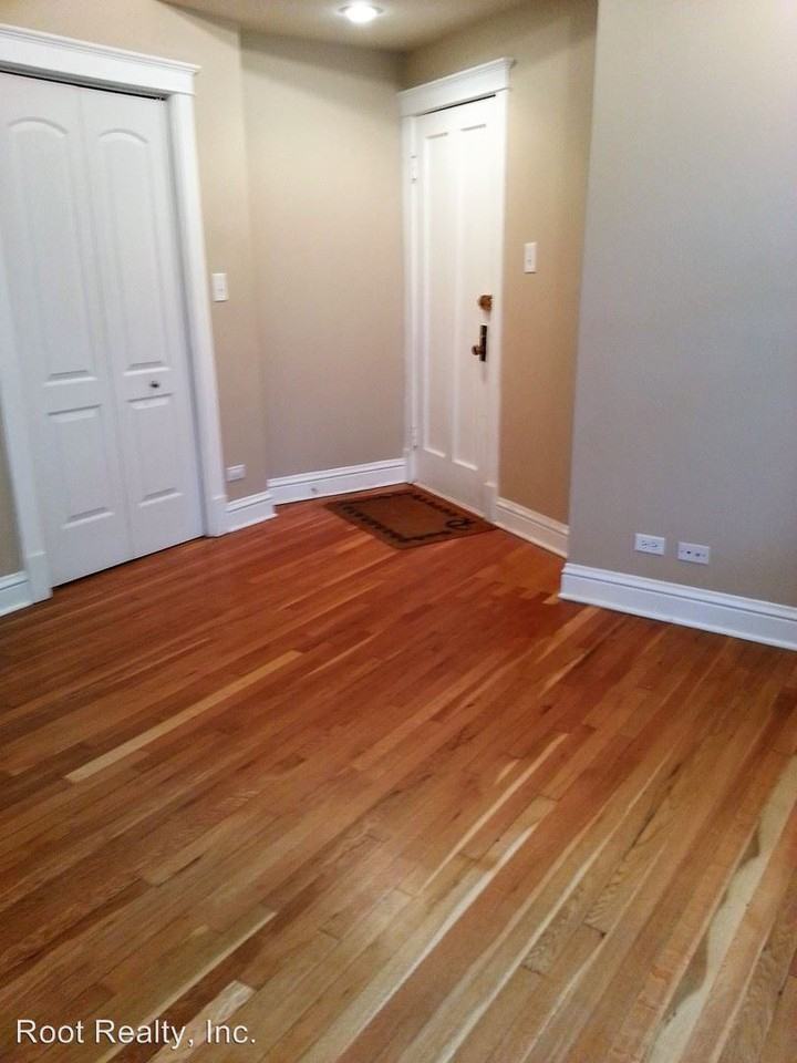 2315 W. Eastwood Avenue - Photo 3 of 5