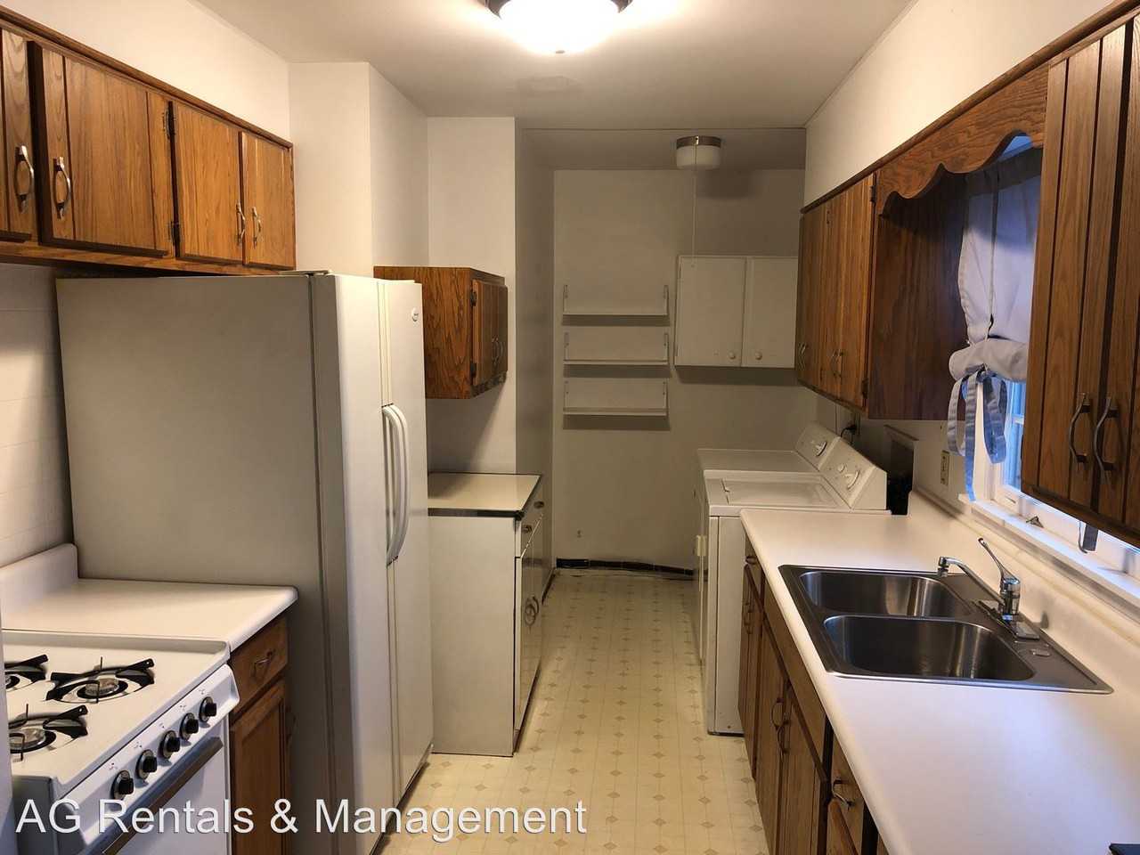 3911 Enola Ct - Photo 3 of 8