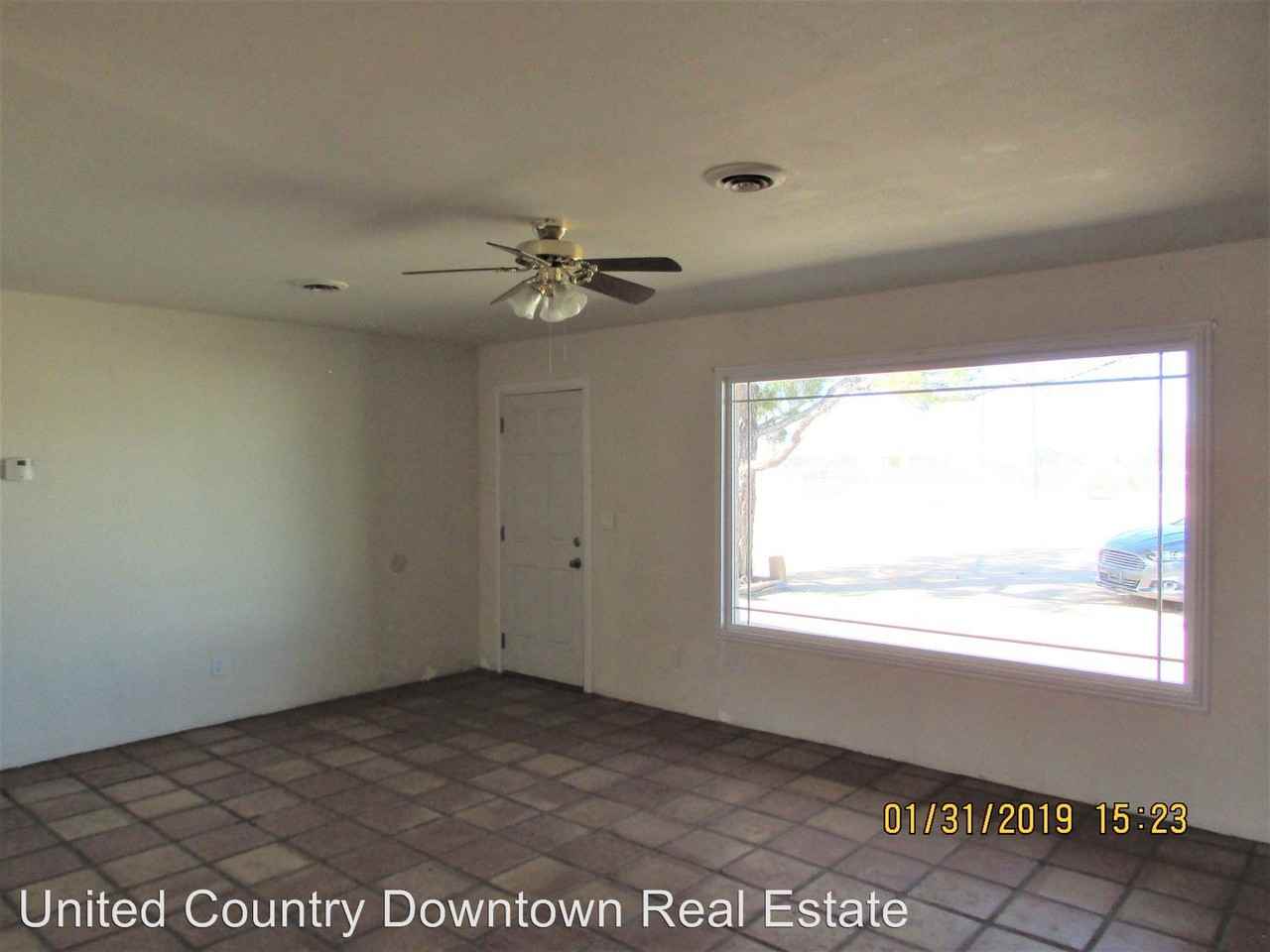 6560 Columbus Rd - Photo 2 of 14