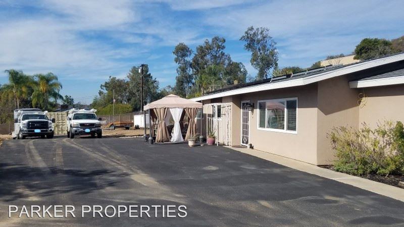 9274 Rock Acre Dr - Photo 2 of 20