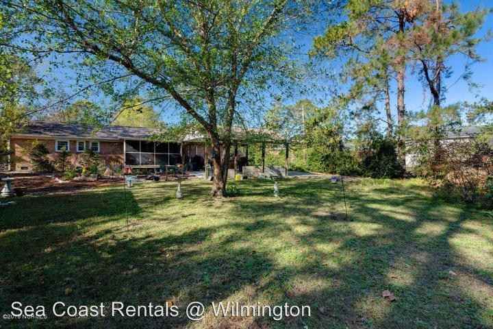 505 Robert E Lee Dr - Photo 2 of 27