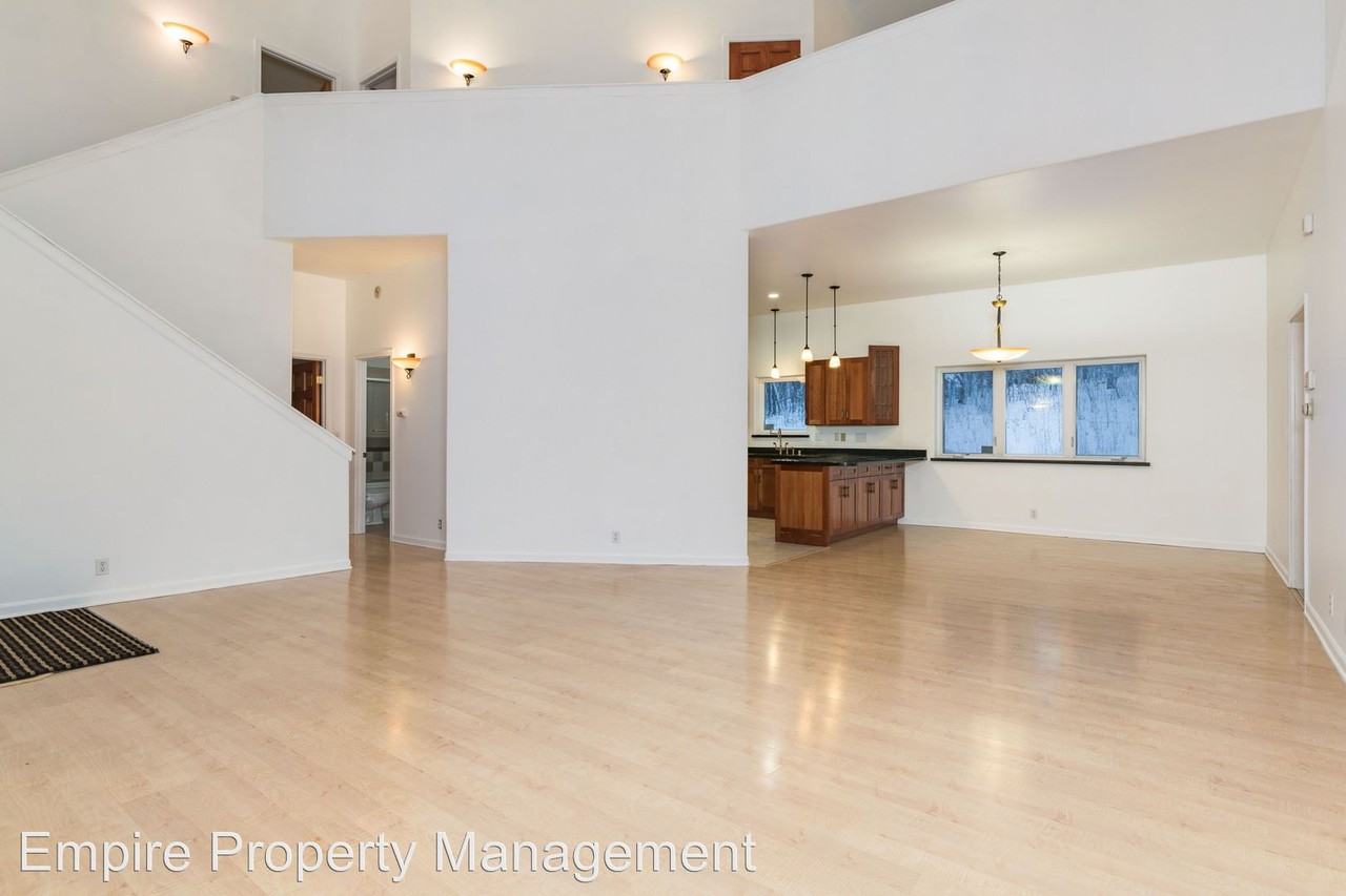 1285 Gilmore Trail - Photo 3 of 21