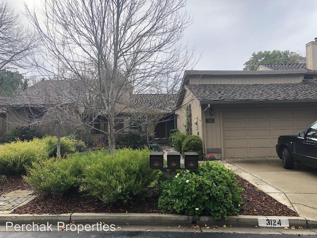 3124 Lippizaner Ln - Photo 2 of 10