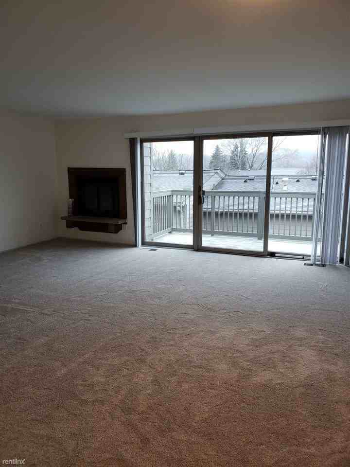 781 Skynob Dr - Photo 2 of 16