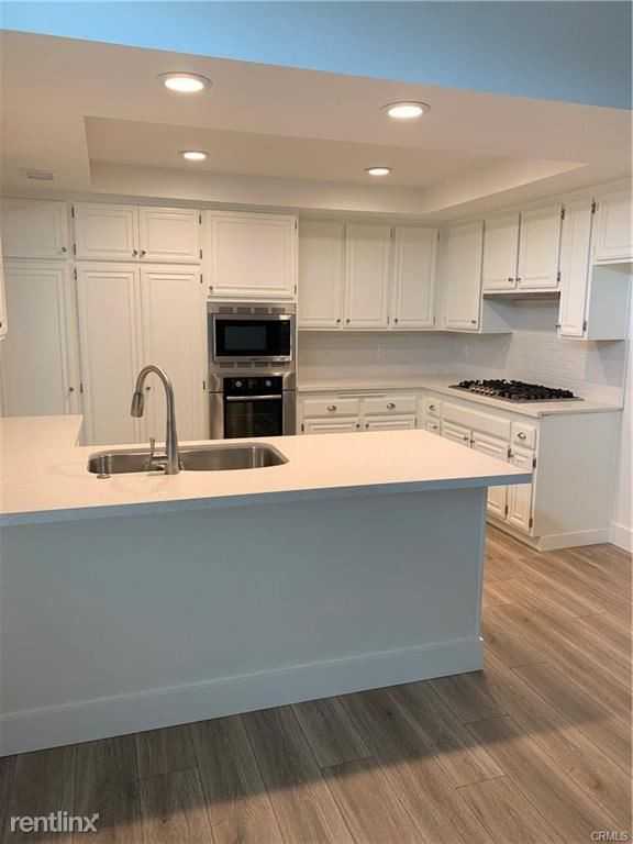 35 White Water Dr - Photo 2 of 10