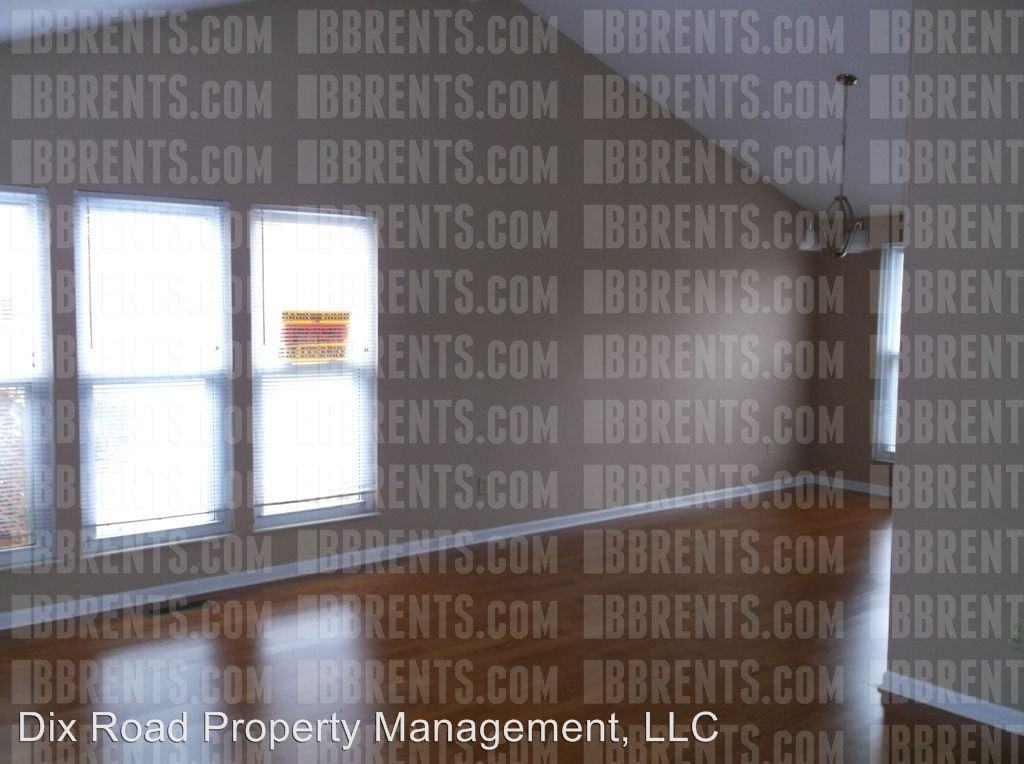 8314 Luster Dr - Photo 3 of 13