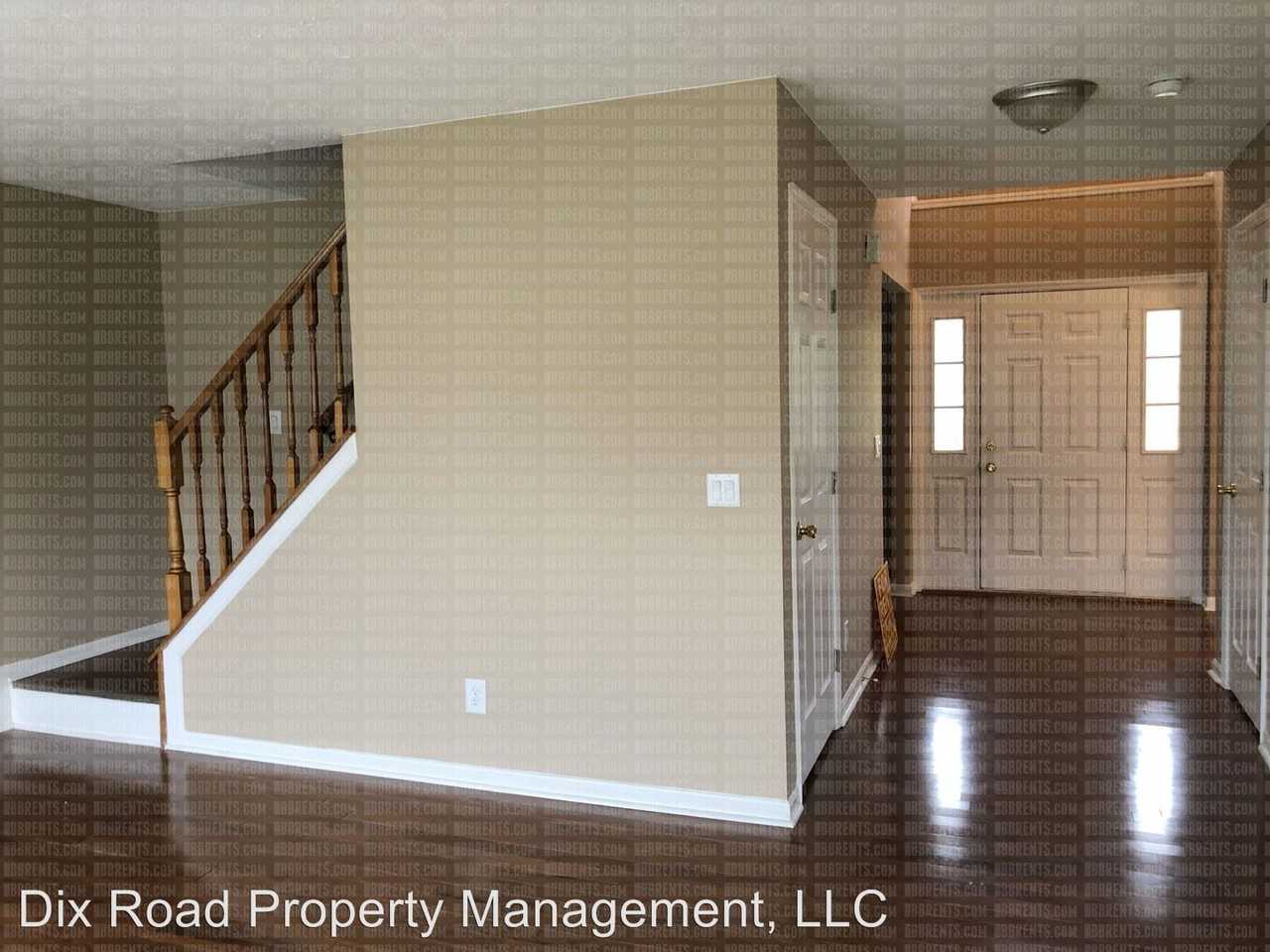 185 Stewart Way - Photo 3 of 15