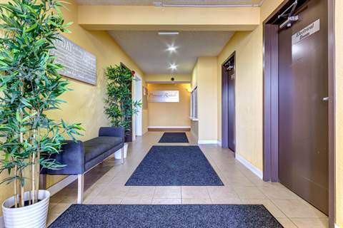 Montrose Manor - Photo 3 of 23