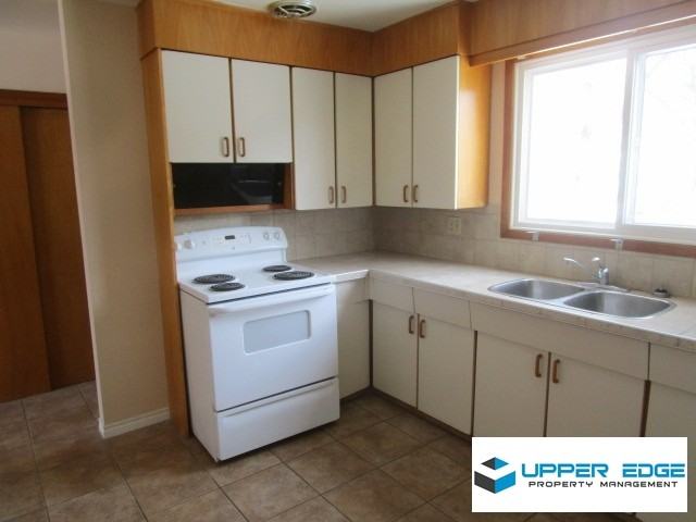 Minto, 716 - Photo 2 of 11