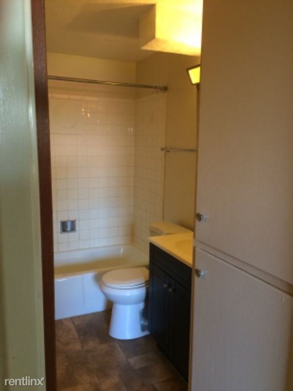 4721 20th St NW - Photo 2 of 3