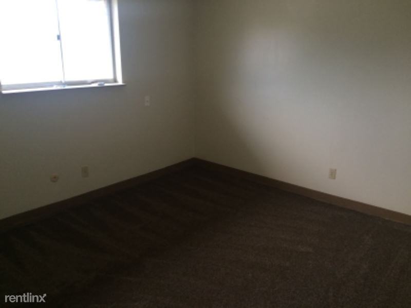 4721 20th St NW - Photo 3 of 3