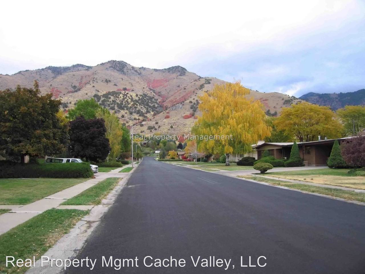 1641 E 1140 N - Photo 3 of 10