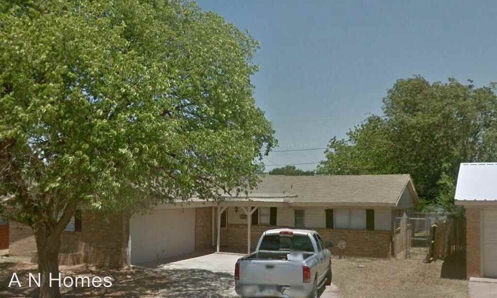 1702 Mc Donald St - Photo 2 of 8