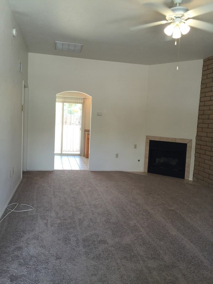 1500 N. Catalina - Photo 2 of 12