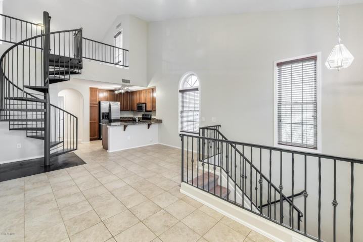 2634 S Alpine Dr - Photo 2 of 23