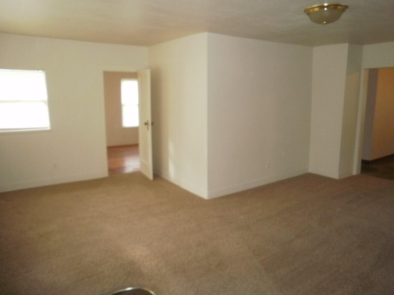 110 Granite Hill Rd - Photo 2 of 8