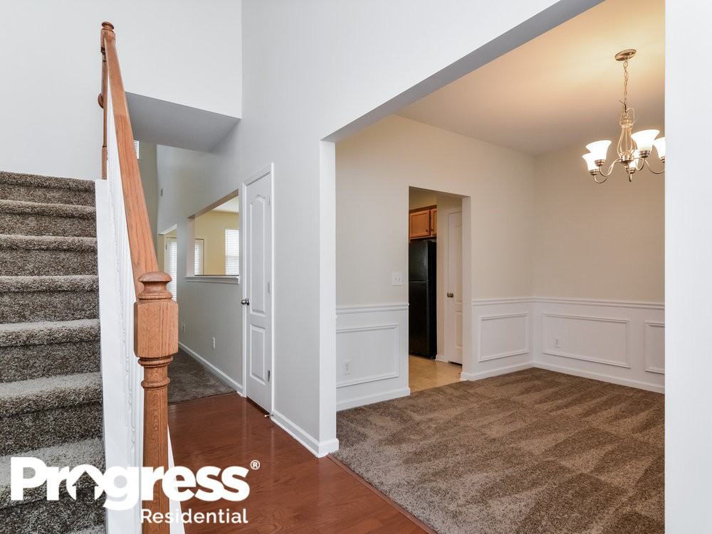 814 Topaz Vly - Photo 2 of 15