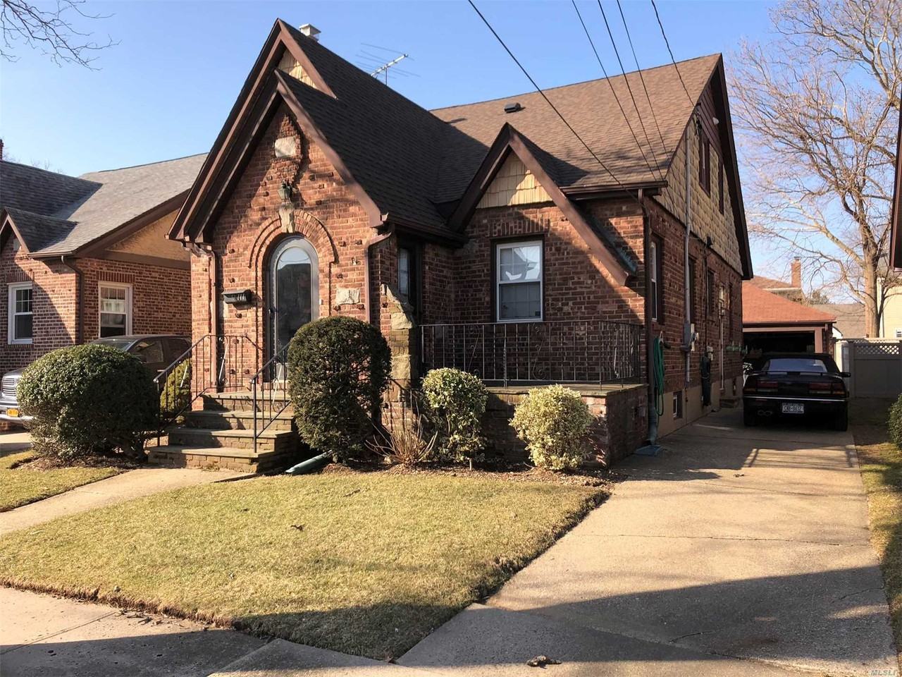 111 3rd St - Photo 2 of 20