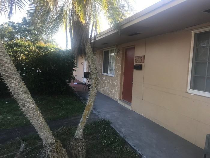 4961 SW 92nd Ave - Photo 2 of 16