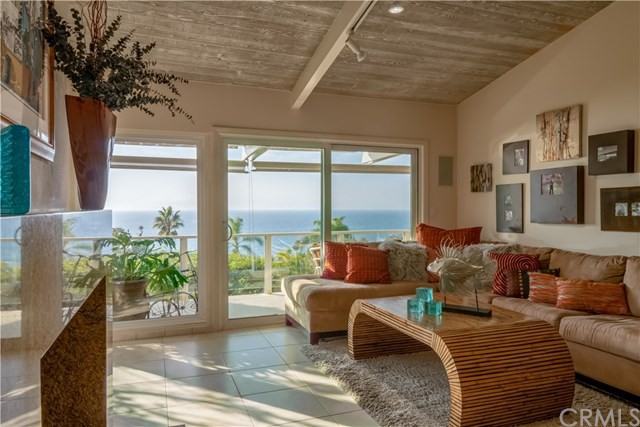 2563 Glenneyre St - Photo 2 of 16