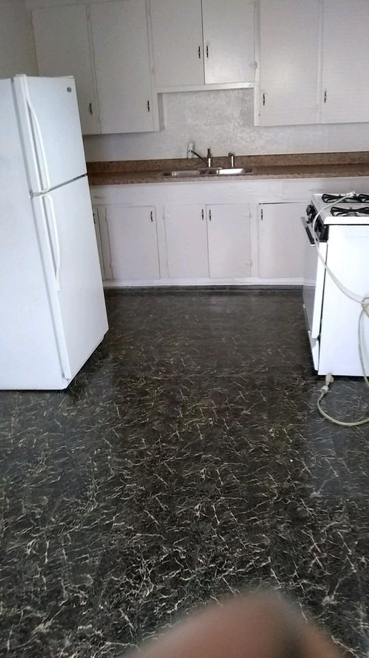 217 Tutt Avenue - Photo 2 of 10