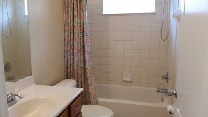 5500 SW 128th Pl - Photo 2 of 12