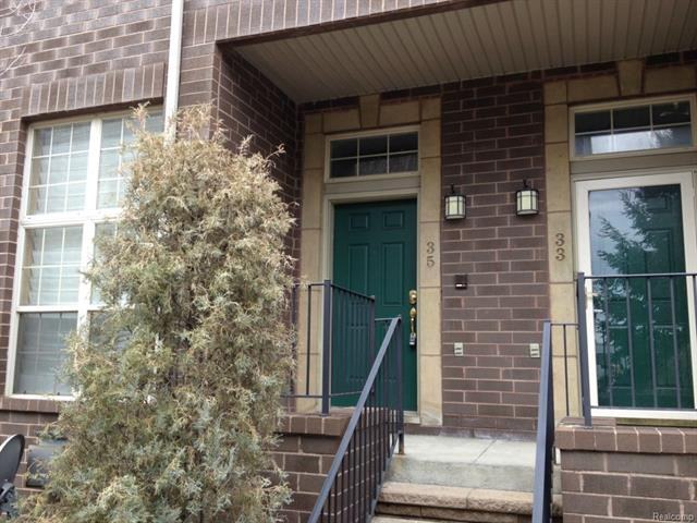 35 Georgetown Ct - Photo 2 of 14