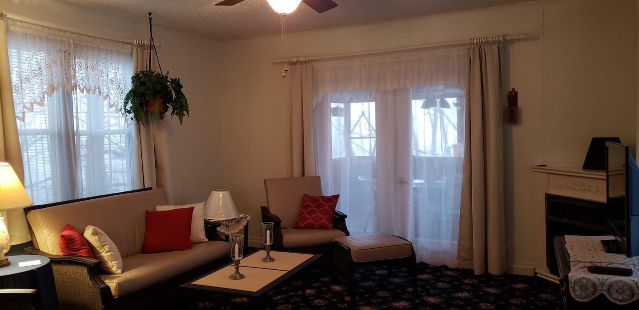 47 Middleburg Rd - Photo 2 of 7