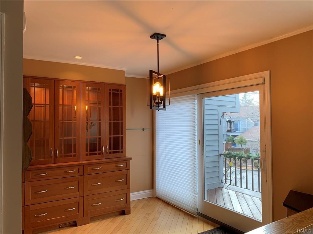 95 Waterside Close - Photo 3 of 11