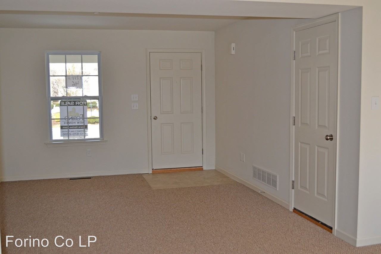 6 E Abby Ln - Photo 2 of 15