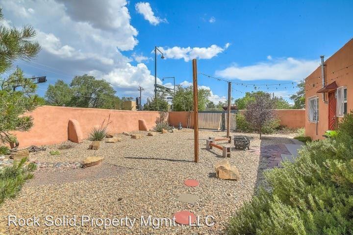 2011 Lead Ave SE - Photo 3 of 22