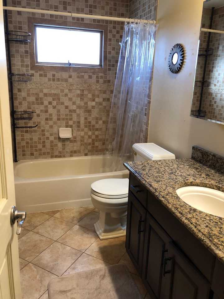 178 Eugene St - Photo 2 of 10