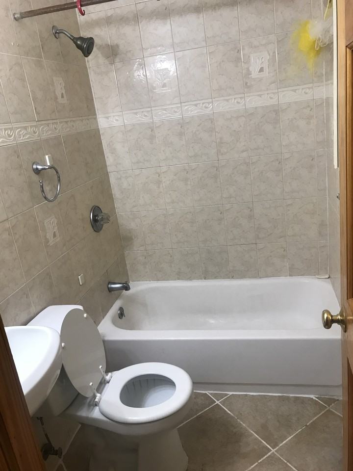 1548 Clay St - Photo 2 of 8