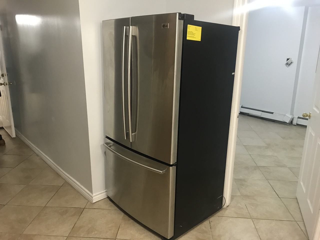 1548 Clay St - Photo 3 of 8