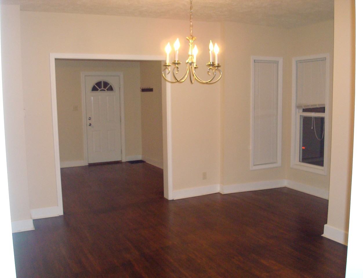 204 Union St - Photo 2 of 13