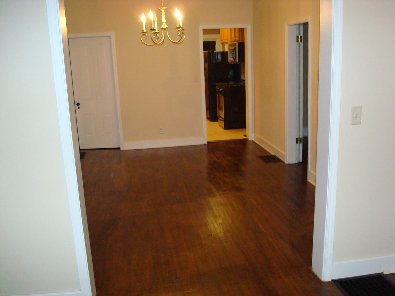 204 Union St - Photo 3 of 13