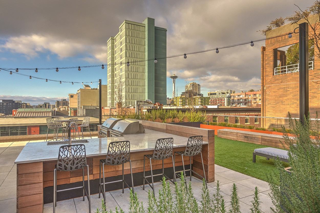 Elara At The Market - Photo 2 of 39