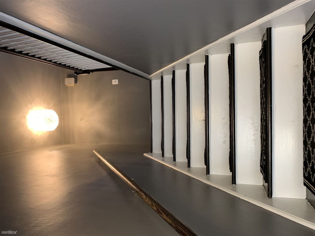 1070 Cove Dr - Photo 2 of 18