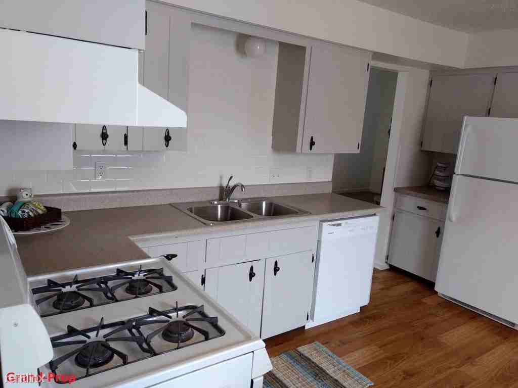 5619 Eastern Ave SE - Photo 2 of 11