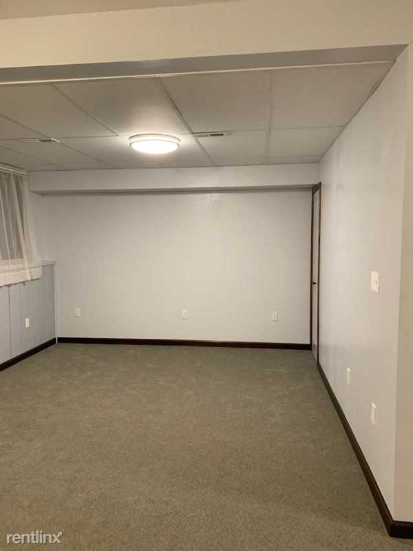 7-1/2 Landon St - Photo 3 of 43