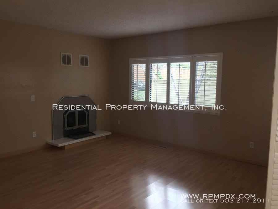 14661 SW 106th Ave - Photo 3 of 18