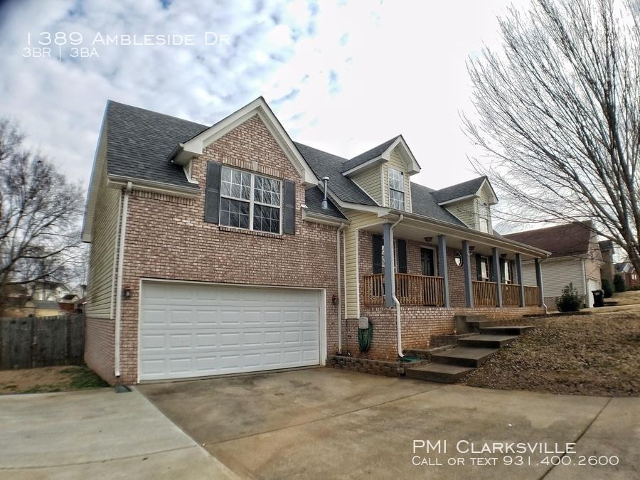 1389 Ambleside Dr - Photo 2 of 27