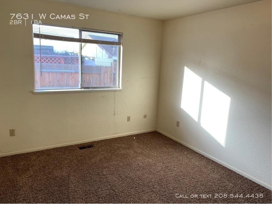 7631 W Camas St - Photo 3 of 4