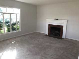 2917 13th Ave - Photo 2 of 10