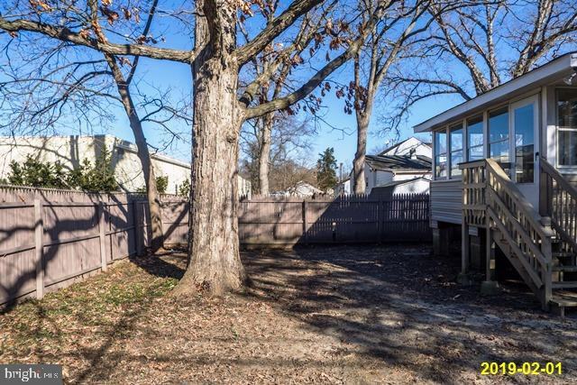 200 E Crestwood Ave - Photo 2 of 10