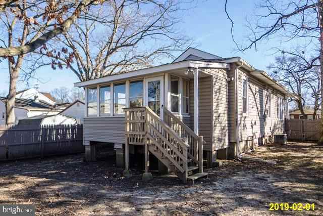 200 E Crestwood Ave - Photo 3 of 10