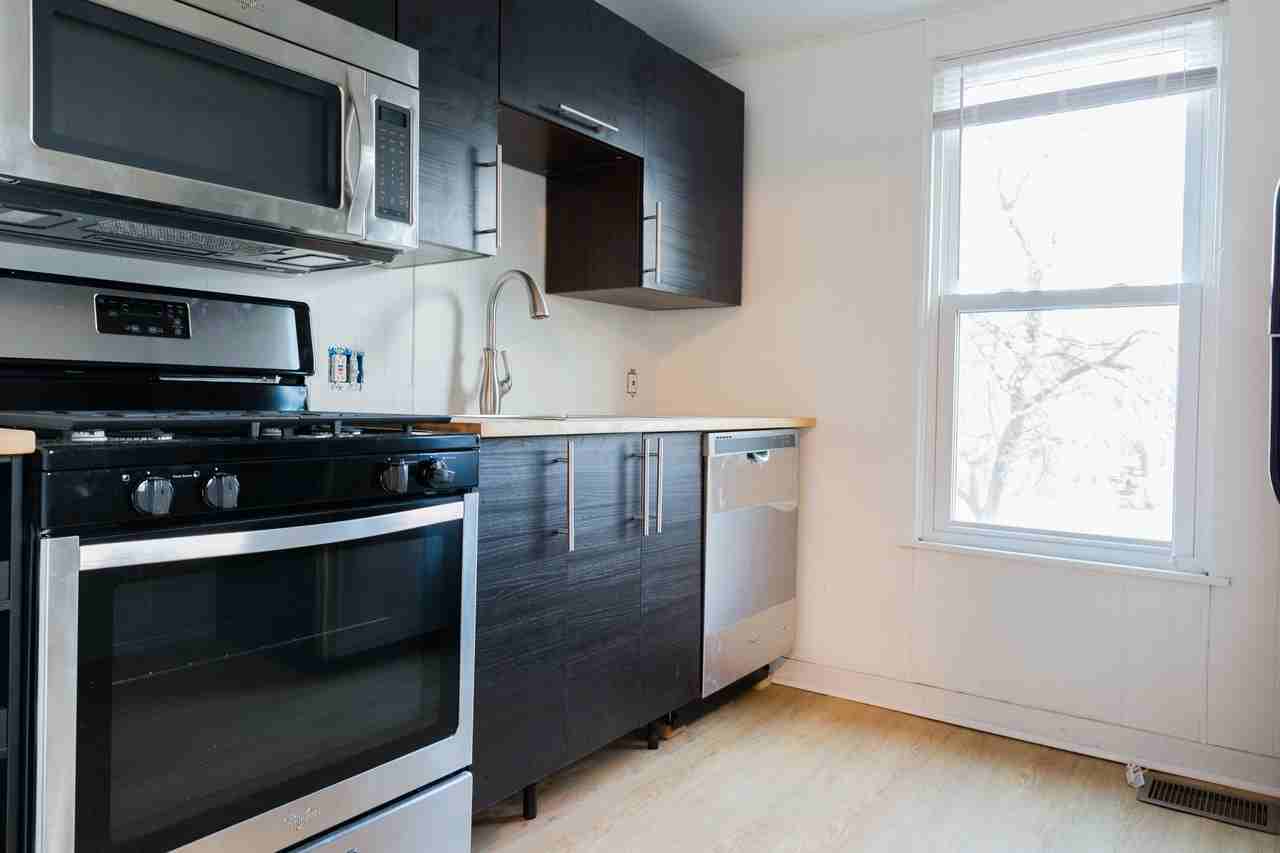 321 Seward Street - Photo 2 of 14