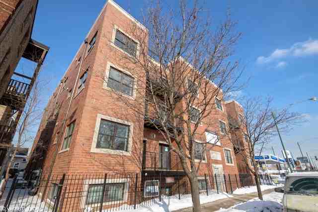 4812 W Montrose Ave #B03
