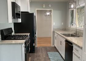 featured image of 2442 Parkwood Dr